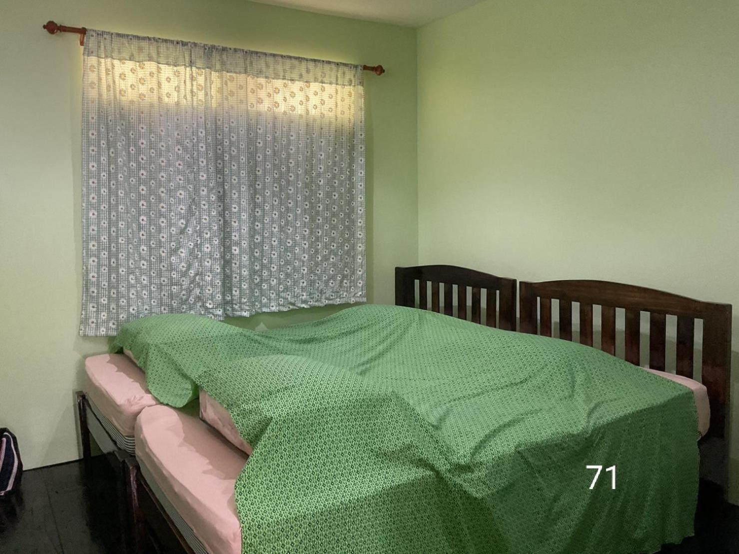 Home Stay At Tapae Chiang Mai Bagian luar foto