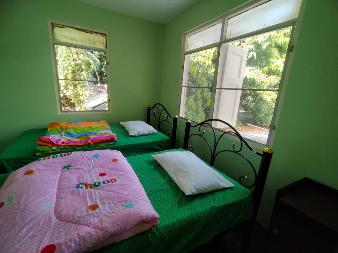 Home Stay At Tapae Chiang Mai Bagian luar foto