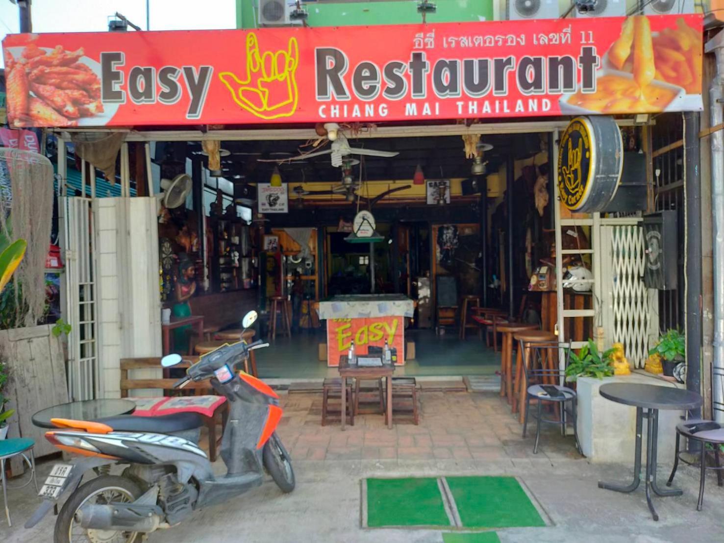 Home Stay At Tapae Chiang Mai Bagian luar foto