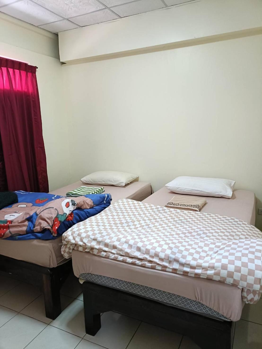 Home Stay At Tapae Chiang Mai Bagian luar foto
