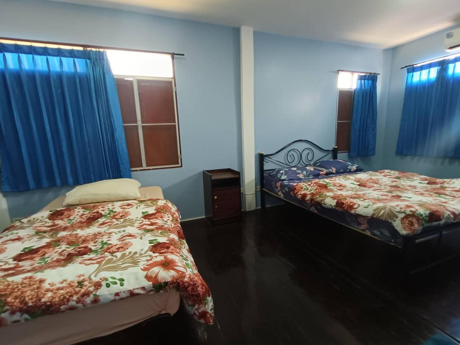 Home Stay At Tapae Chiang Mai Bagian luar foto