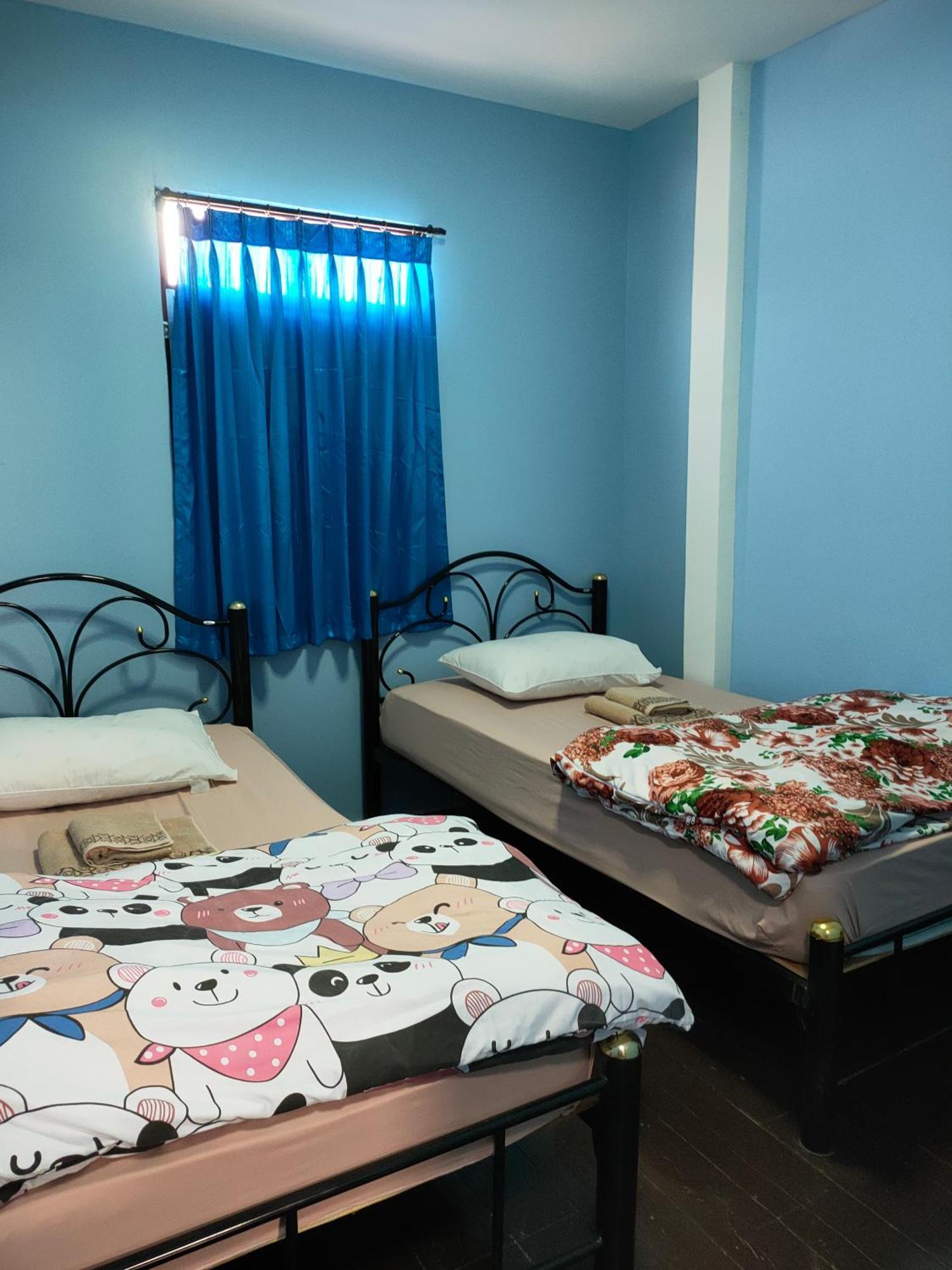 Home Stay At Tapae Chiang Mai Bagian luar foto